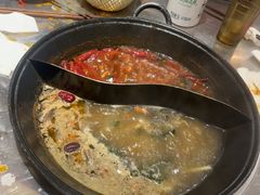 金汤板栗鸡鸳鸯锅-朱光玉火锅馆(正弘城店)