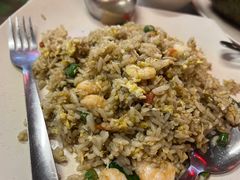 -大树下海鲜饭店