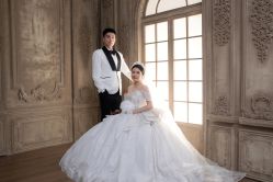 -莫兰迪婚纱摄影