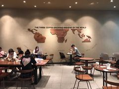 大堂-星巴克(广州百信广场东区店)