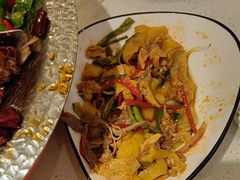 -小鱼小牛(世欧广场店)