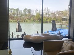 -上海怡沁园度假酒店