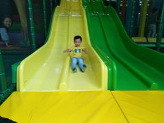 -蒙特利亲子乐园