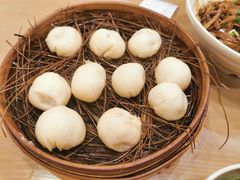 -佬钱湾仔(衣裳街店)