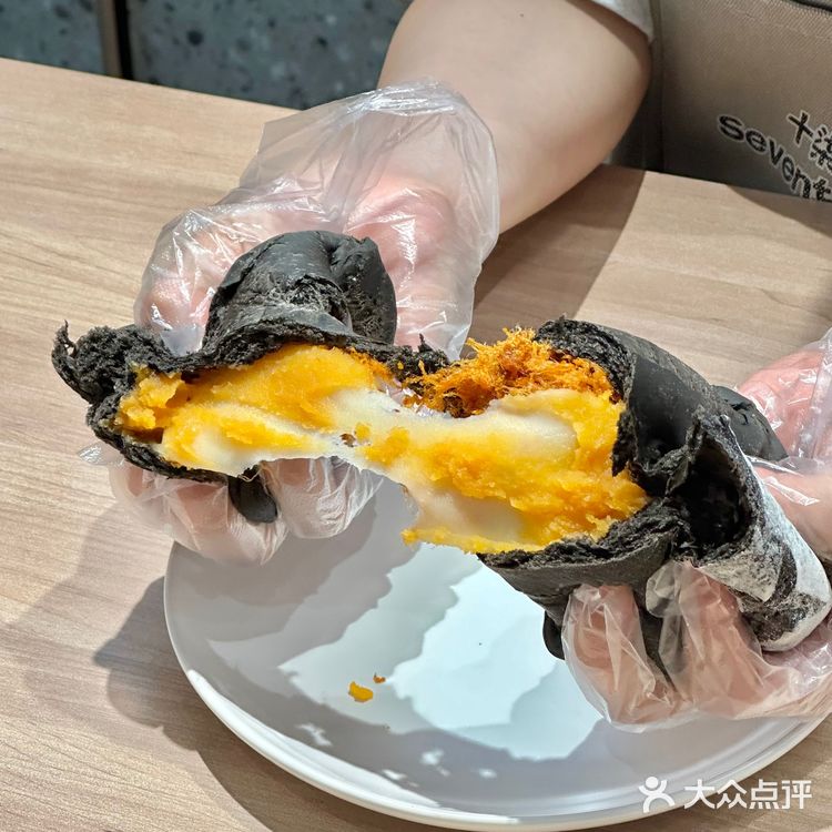 洛阳街边复古又温馨面包店🥯🍞