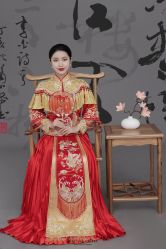 点击看大图 -挪娅婚纱摄影皇家会所