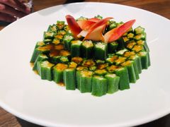 黑椒牛肉拼秋葵-将相和·海鲜蒸饺大连菜