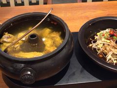 云南经典汽锅鸡-云海肴·汽锅鸡·云南菜(苏州中心店)