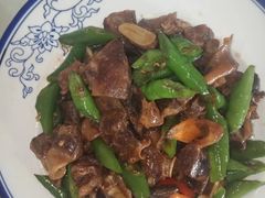 -何记羊汤馆(丽水佳源店)