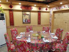 -闯关东东北农家菜(崂山石老人店)