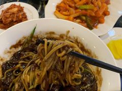 炸酱面-桃园中华料理炸酱面(燕儿岛路店)