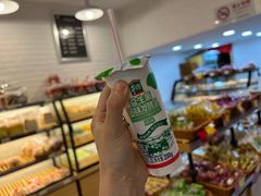 -牛朋牛奶棚(南昌路店)