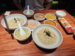 -裕兴记•蟹黄面馆(人民广场店)