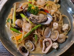 -SISTERS BAR RESTAURANT川意酒馆(嘉善老市H楼店)