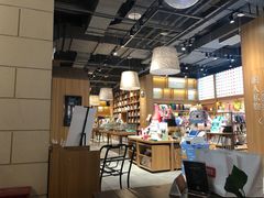 -百新书局(尚悦湾店)
