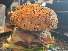“牛”油果-FAT COW(静安寺店)