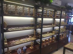 -肆兮眼镜·蔡司·徕卡战略合作店(大坪店)