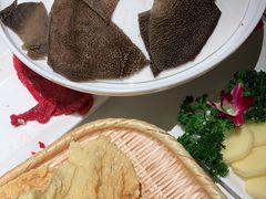 -犇鼎牛潮汕牛肉火锅(新辰里学清路店)