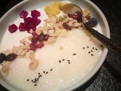米酿鲜果酸奶-丝路金桃·新疆菜(徐汇店)