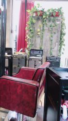 -In Style Hair Salon