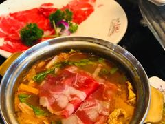 开胃番茄锅-鲁西肥牛(九方购物中心店)