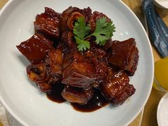 -山楂树融合菜餐厅