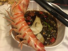 -鲜入围煮花胶鸡海鲜火锅