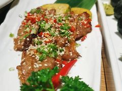 辣烤西班牙黑猪五花肉-隐泉之语日式料理(王府中环店)