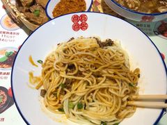 -点兵点将·四川传统小吃集(勐海路店)