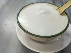 杏仁露汤圆-芬芳甜品(同福路店)
