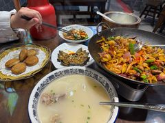 -富正毅三下锅(体育馆店)