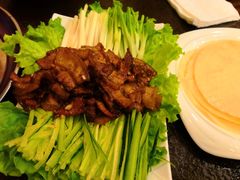 湘味回锅肉带饼-湘肠香火锅店(团结湖店)