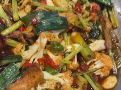 -路边边.炒菜烧烤.音乐餐厅(良乡长虹店)