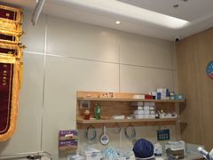 -上海仁爱医院口腔科 · 种植