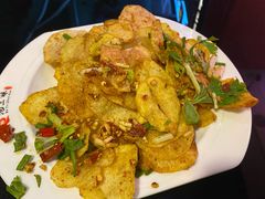 -范二妹独特烧烤夜宵城(宜宾总店)