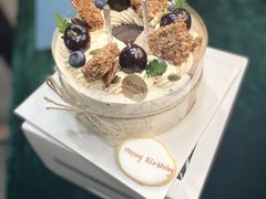 -半勺舒舒生日蛋糕店
