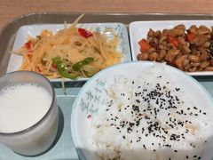 -老乡鸡(上海品尊国际中心店)