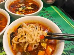 -令氏家外家周秦食府(高新店)