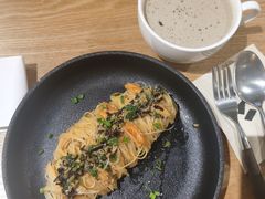 -HELLO 27 意面·沙拉·帕尼尼