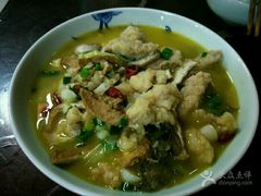 -窄巷子陕菜馆·地道陕西菜(粉巷店)