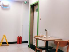 -老乡鸡(紫桐新村店)