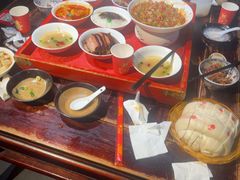 -蓝田九大碗民俗食府(蓝田店)