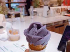 -潮一不贰·法式甜品·生日蛋糕·西式简餐(外滩店)