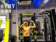 -AK健身普拉提拉伸私教馆(中八店)
