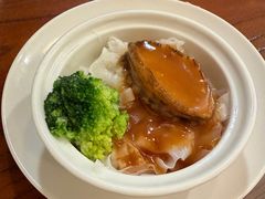 鲍汁扣鲜鲍鱼烩陈村粉-黄但记老店·陈村粉食府