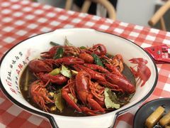 -小鳌陪你小排档·四季小龙虾·田鸡·宵夜(中央第五街店)