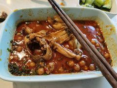 -蛙两只美蛙鱼头火锅(恒茂店)