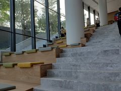 -广州市白云区图书馆