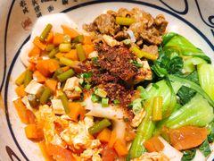 -陇上秦轩西安biangbiang面(EFC欧美金融商业城店)