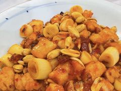 宫保鸡丁-东兴楼饭庄(六里桥店)
